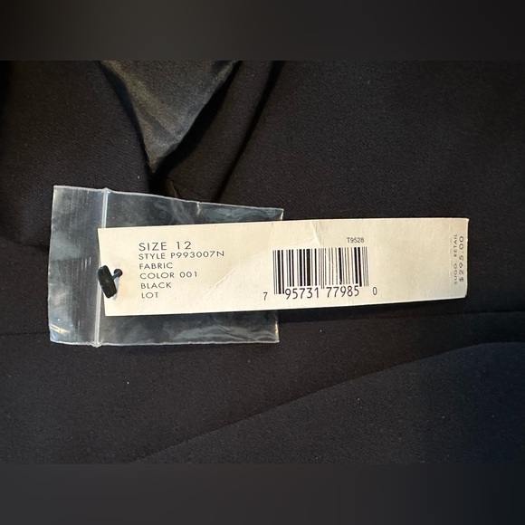 DKNY Black Silk Blazer Size 12 NWT - Picture 4 of 6